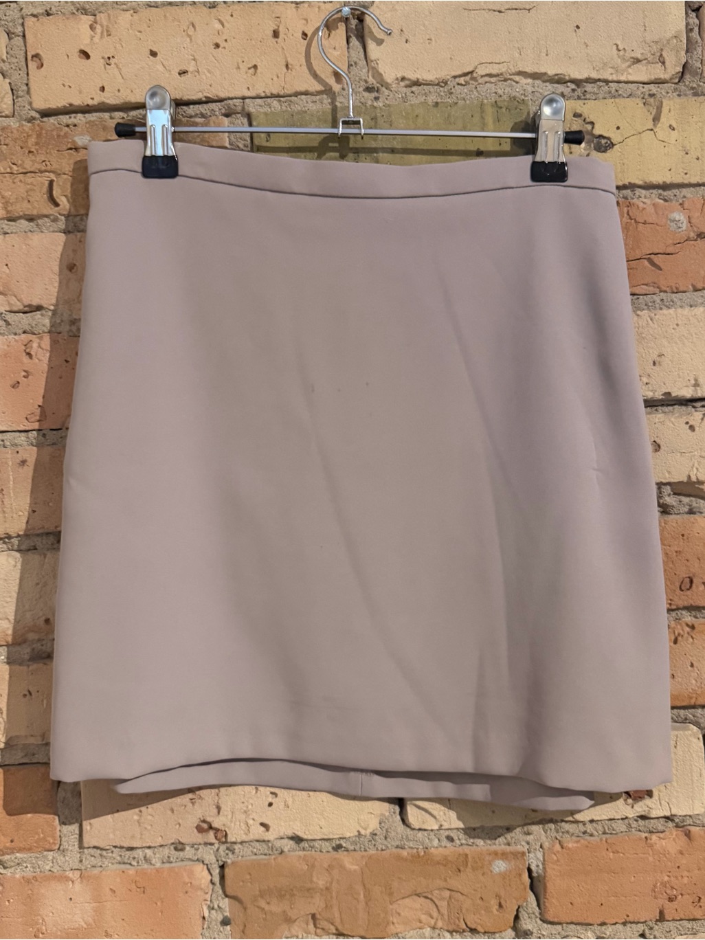 Aritzia Wilfred Skirt Size 4